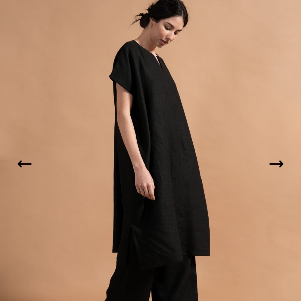 Turn Black brand Black Linen Juno Kaftan Midi Dress - Picture 9 of 10